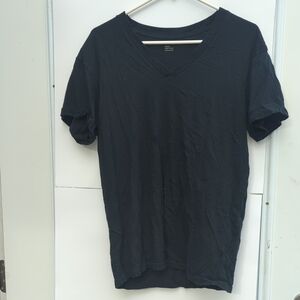 Women's Black V-Neck T-Shirt